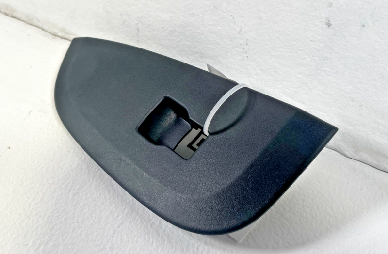 Load image into Gallery viewer, 2023 - 2025 HONDA HR-V REAR RIGHT SIDE DOOR WINDOW SWITCH BEZEL TRIM # 105434
