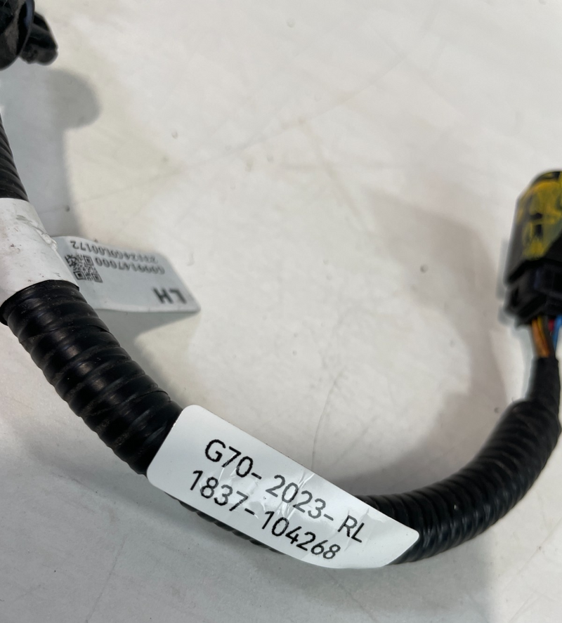 Load image into Gallery viewer, 21-23 GENESIS G70 REAR LEFT BUMPER WIRE WIRING HARNESS CABLE G9991-47000 #104268
