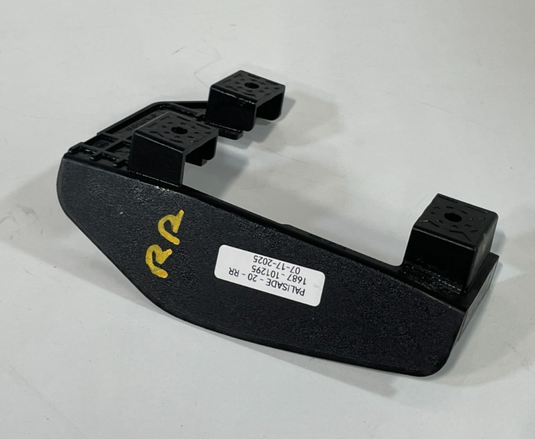 20-22 HYUNDAI PALISADE REAR RIGHT BLIND SPOT RADAR SENSOR MODULE BRACKET