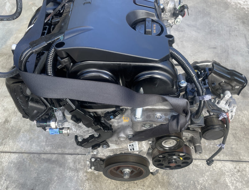 Load image into Gallery viewer, HONDA HRV HR-V 2.0L FWD ENGINE MOTOR ASSEMBLY AUTO 37K MILES 2023-2025 # 106438
