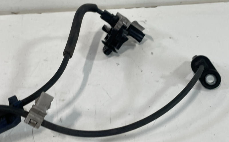 Load image into Gallery viewer, 2023-2025 HONDA ACCORD FRONT RIGHT PASSENGER SIDE ABS WHEEL SPEED SENSOR #103446
