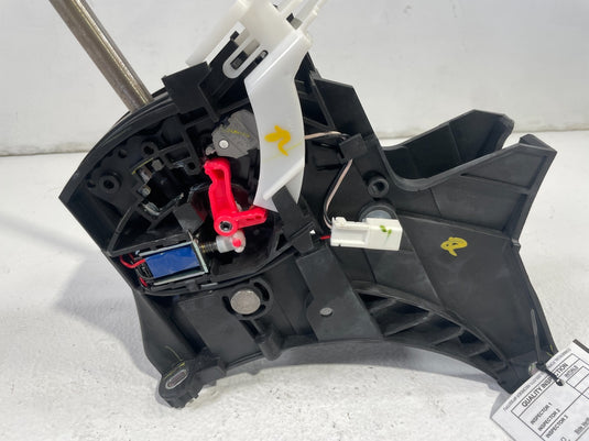 23-25 HONDA HR-V AUTO TRANSMISSION SHIFT SHIFTER GEAR SELECTOR LEVER