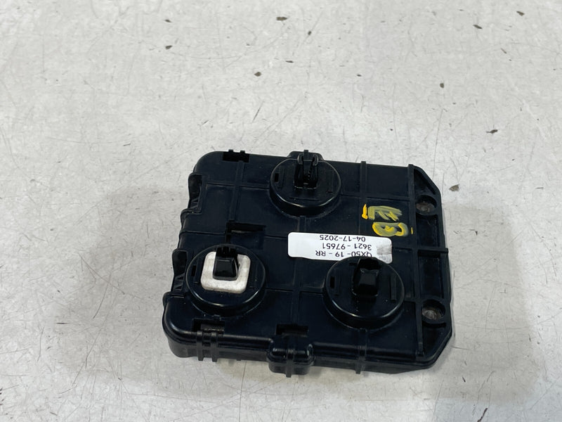 Load image into Gallery viewer, 2019 - 2020 INFINITI QX50 REAR LH &amp; RH BLIND SPOT RADAR WARNING SENSOR # 97651
