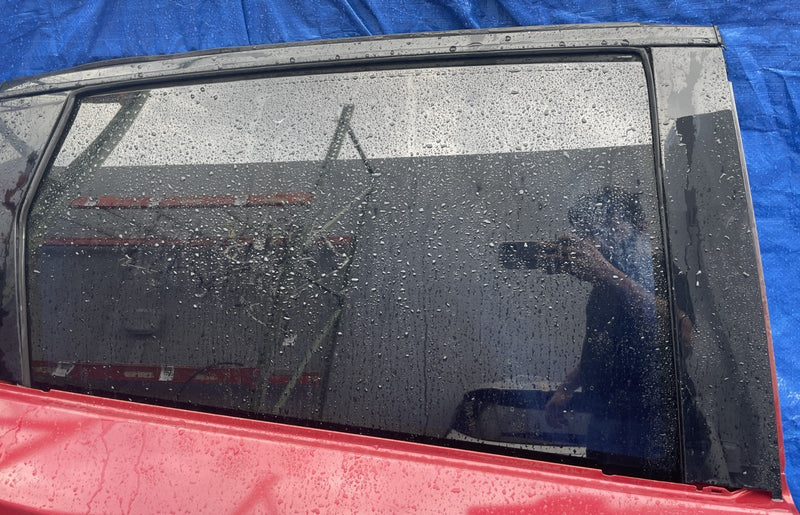 Load image into Gallery viewer, ACURA RDX REAR RIGHT PASSENGER SIDE DOOR ASSEMBLY RED (R568P) 2019-2025 # 105577
