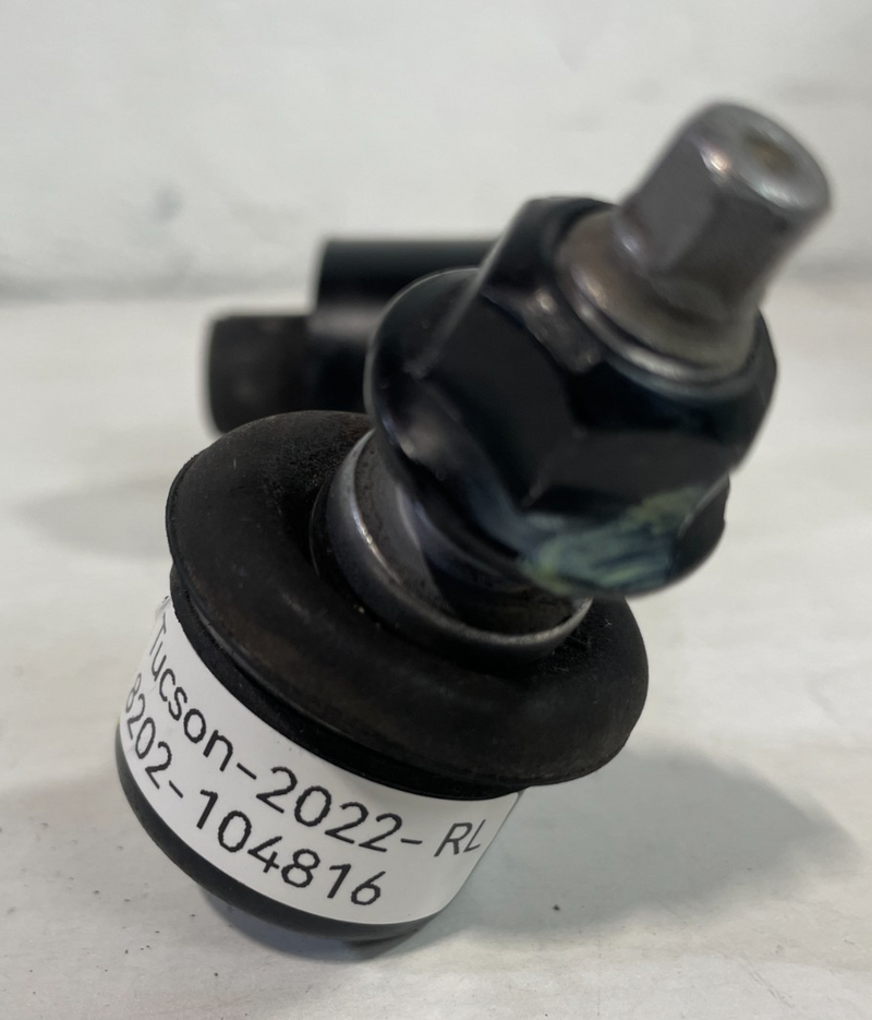Load image into Gallery viewer, 2022 - 2025 HYUNDAI TUCSON AWD REAR LEFT STABILIZER SWAY BAR END LINK #104816
