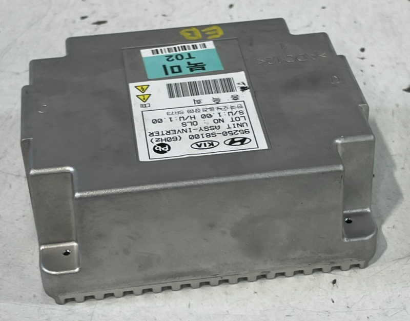 Load image into Gallery viewer, 2020-2022 HYUNDAI PALISADE POWER INVERTER SUPPLY CONTROL MODULE UNIT # 100820
