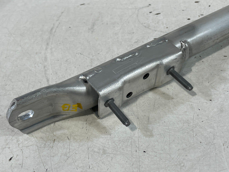Load image into Gallery viewer, 2018-23 KIA STINGER LEFT SIDE FENDER REARWARD STRUT TOWER BRACE BRACKET # 99584
