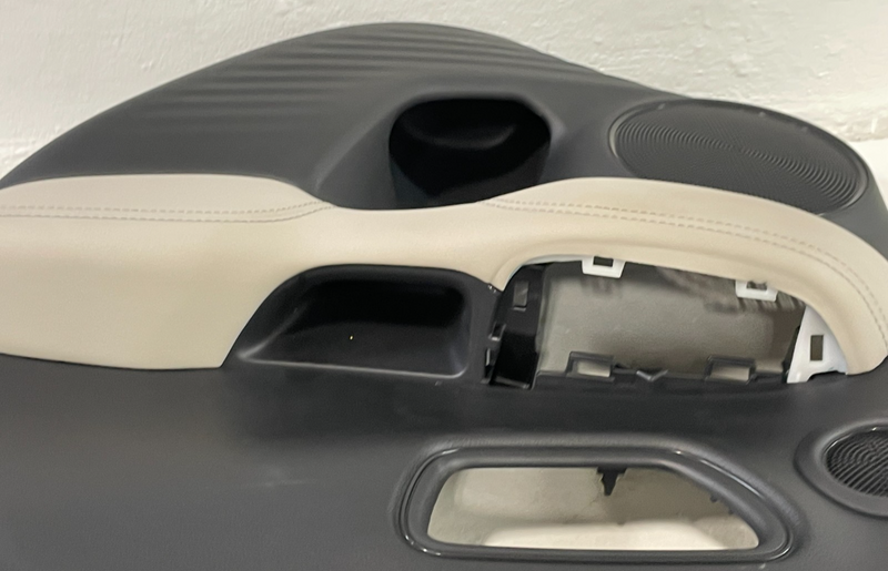 Load image into Gallery viewer, 2023 - 2025 HONDA HR-V REAR RIGHT PASSENGER SIDE DOOR TRIM COVER PANEL # 101760
