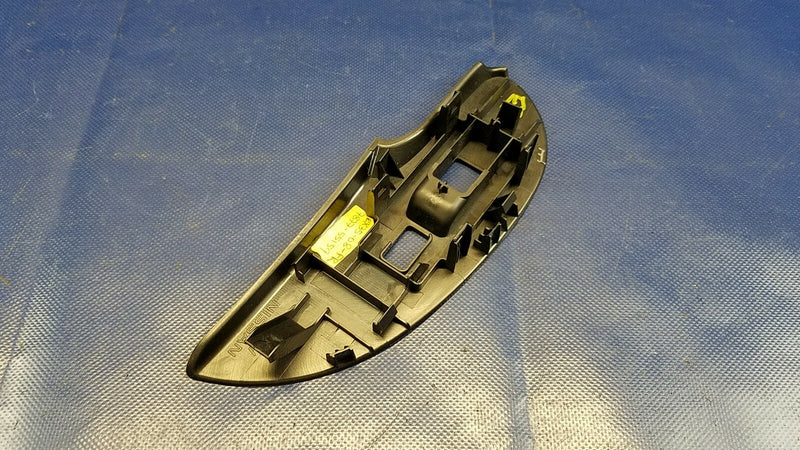 Load image into Gallery viewer, 08-13 INFINITI EX35 FRONT RIGHT PASSENGER SIDE DOOR WINDOW SWITCH BEZEL # 55159
