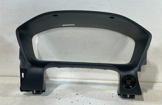 23-24 HONDA HRV DASH INSTRUMENT CLUSTER BEZEL & IGNITION SWITCH BUTTON
