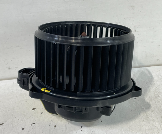 2020-2022 HYUNDAI PALISADE FRONT DASH AC A/C HEATER BLOWER W/ FAN MOTOR # 100909