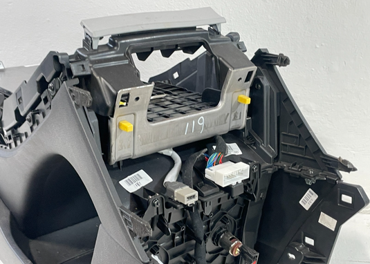 2020-2022 HYUNDAI PALISADE CENTER CONSOLE LOWER BASE FRAME BODY BRACKET