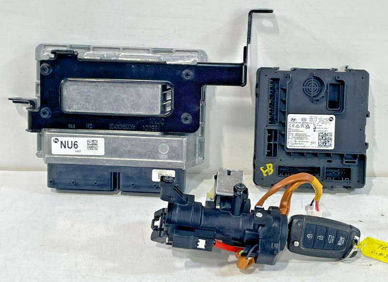 Load image into Gallery viewer, 21-23 HYUNDAI ELANTRA SE ENGINE &amp; BODY CONTROL MODULE ECM BCM W/ KEY FOB # 93707
