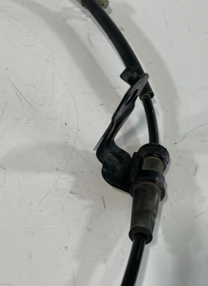 Load image into Gallery viewer, 2019-2020 HYUNDAI SANTA FE FRONT RIGHT SIDE ABS WHEEL SPEED SENSOR WIRE # 102893
