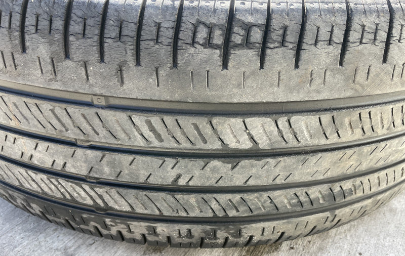 Load image into Gallery viewer, HYUNDAI TUCSON 17x7 5 SPOKE ALLOY WHEEL W/TIRE (ONLY#1) 2022-2024 # ML7-WH1331
