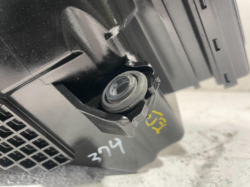 Load image into Gallery viewer, 2019-2021 GENESIS G70 ENGINE AIR INTAKE CLEANER FILTER HOUSING BOX 2.0L # 105355
