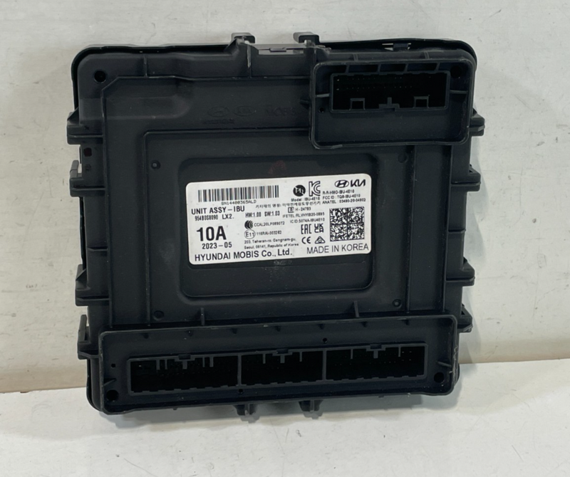 Load image into Gallery viewer, 2023 HYUNDAI PALISADE ENGINE &amp; BODY CONTROL MODULE ECM BCM W/ KEY FOB # 103332
