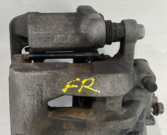2020-2025 HYUNDAI PALISADE FRONT RIGHT SIDE BRAKE CALIPER W/O BRAKE PADS