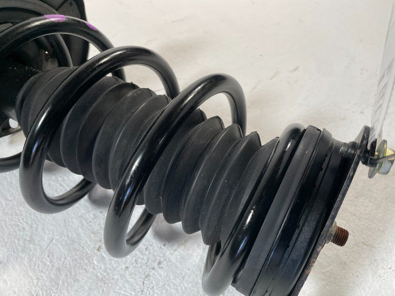 Load image into Gallery viewer, 20-22 NISSAN ROGUE SPORT FRONT RIGHT SHOCK STRUT ABSORBER &amp; COIL SPRING #106227
