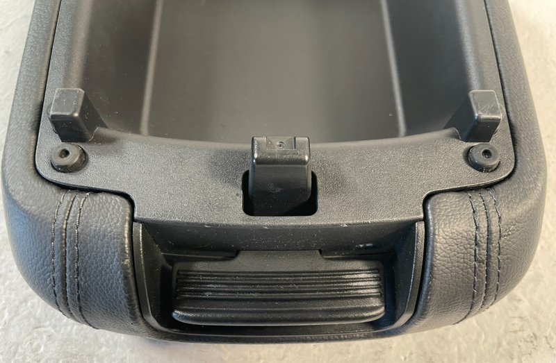 Load image into Gallery viewer, 2023 - 2025 KIA SPORTAGE CENTER CONSOLE ARMREST LID TRIM COVER 2.5L # 106632

