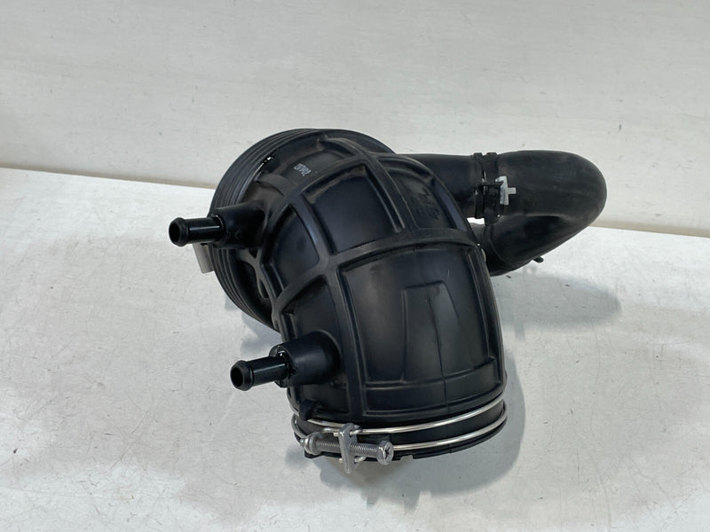 Load image into Gallery viewer, 2019-23 GENESIS G70 ENGINE AIR CLEANER INTAKE HOSE TUBE 2.0L 28130-J5100 # 96756
