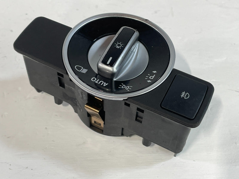Load image into Gallery viewer, 2017-2019 INFINITI QX30 HEADLIGHT CONTROL ADJUST SWITCH PANEL 25542-5DA4B #89415

