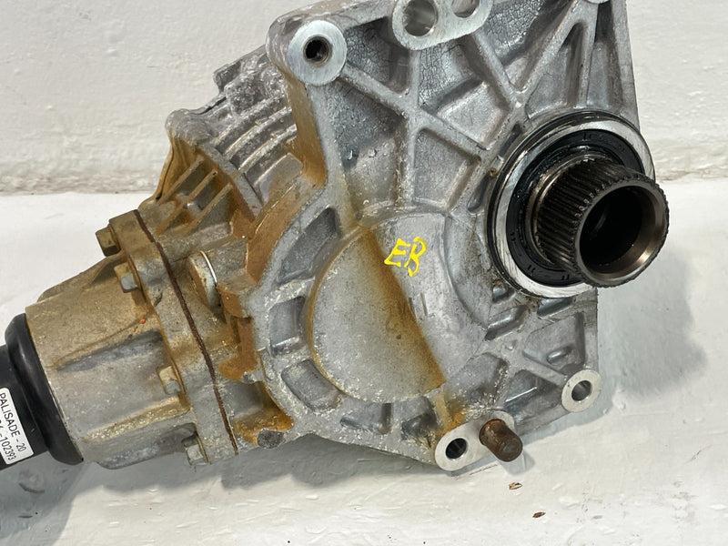 Load image into Gallery viewer, 20-23 HYUNDAI PALISADE AWD AUTOMATIC TRANSMISSION TRANSFER CASE ASSEMBLY #102393
