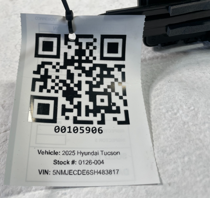 Load image into Gallery viewer, 2025 HYUNDAI TUCSON CDC CHASSIS DOMAIN CONTROL MODULE 2.5L 95640-N9100 # 105906
