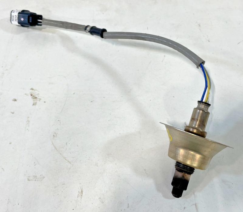 Load image into Gallery viewer, 2019-2024 ACURA RDX ENGINE EXHAUST MANIFOLD LAMBDA OXYGEN O2 SENSOR 2.0L #101172
