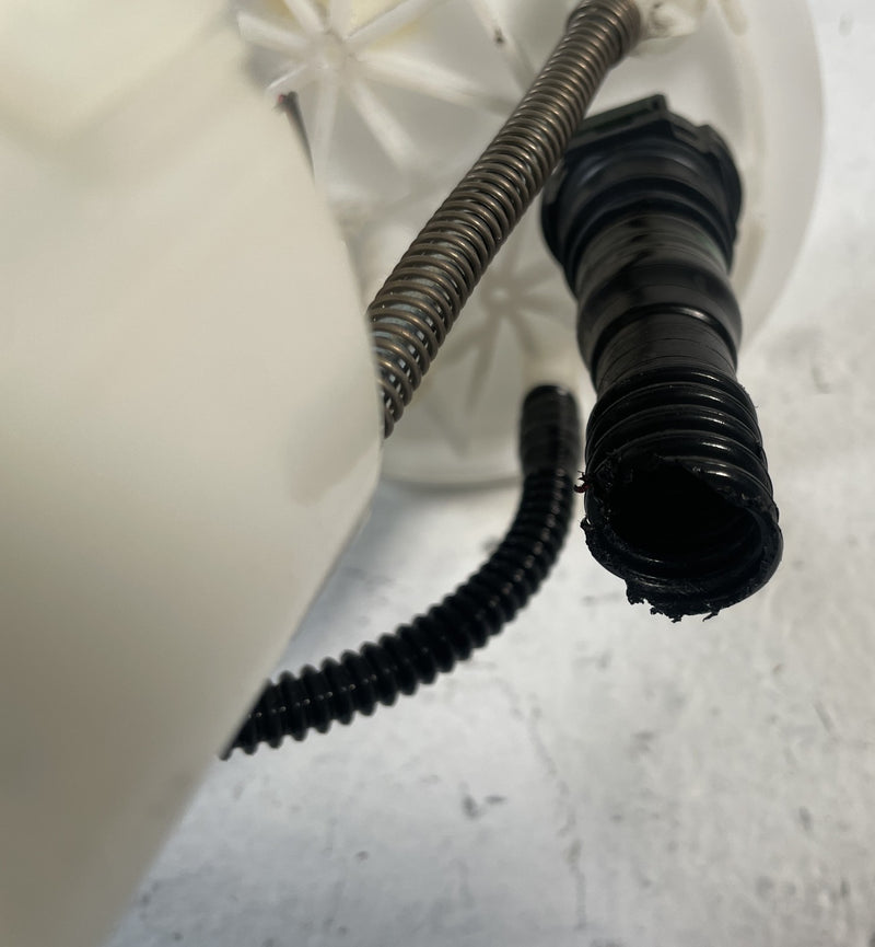 Load image into Gallery viewer, 2023 - 2025 ACURA INTEGRA GAS FUEL PUMP SENDING UNIT ASSEMBLY 1.5L # 106705
