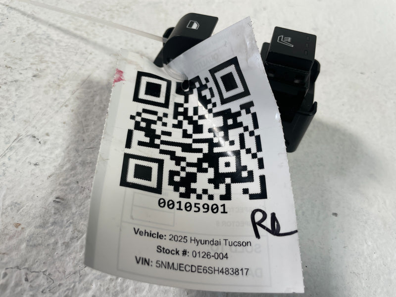 Load image into Gallery viewer, 2025 HYUNDAI TUCSON REAR LEFT DRIVER SIDE WINDOW CONTROL SWITCH # 105901
