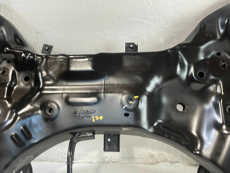 Load image into Gallery viewer, 20-25 HYUNDAI PALISADE FWD FRONT SUSPENSION SUBFRAME CROSSMEMBER CRADLE # 103651
