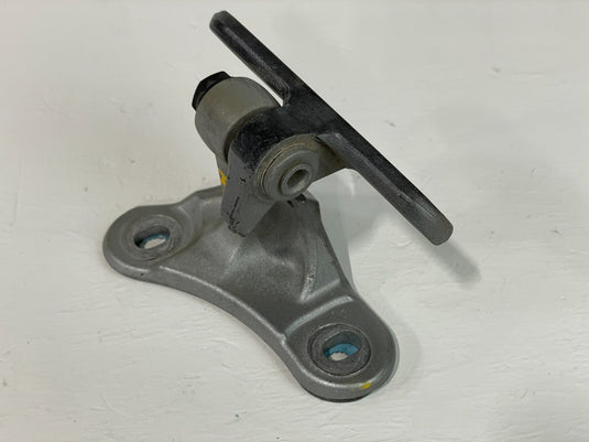 2017 - 2019 INFINITI QX30 FRONT RIGHT UPPER DOOR HINGE H0400-5DMMA OEM