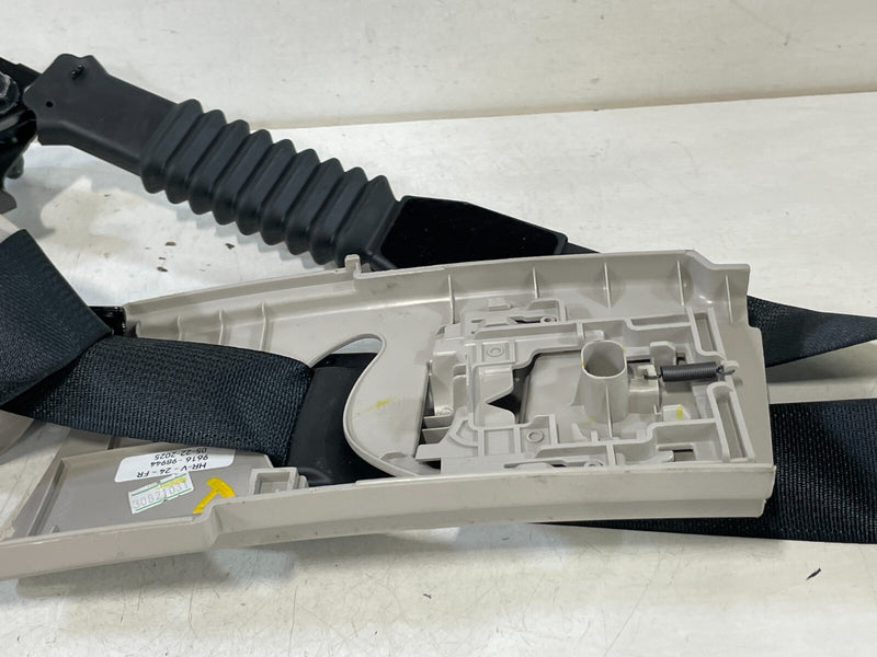 Load image into Gallery viewer, 2023-2025 HONDA HR-V FRONT RIGHT SIDE SEAT BELT RETRACTOR W/ TENSIONER # 98944
