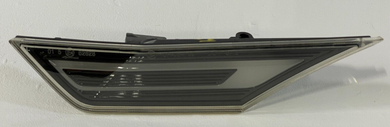Load image into Gallery viewer, 16-21 HONDA CIVIC SI FRONT BUMPER LEFT SIDE MARKER LIGHT LAMP LED SMOKED # 84150
