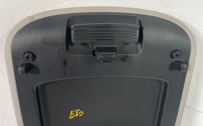 Load image into Gallery viewer, 2025 HYUNDAI TUCSON LIMITED CENTER CONSOLE ARM REST ARMREST LID COVER #105961

