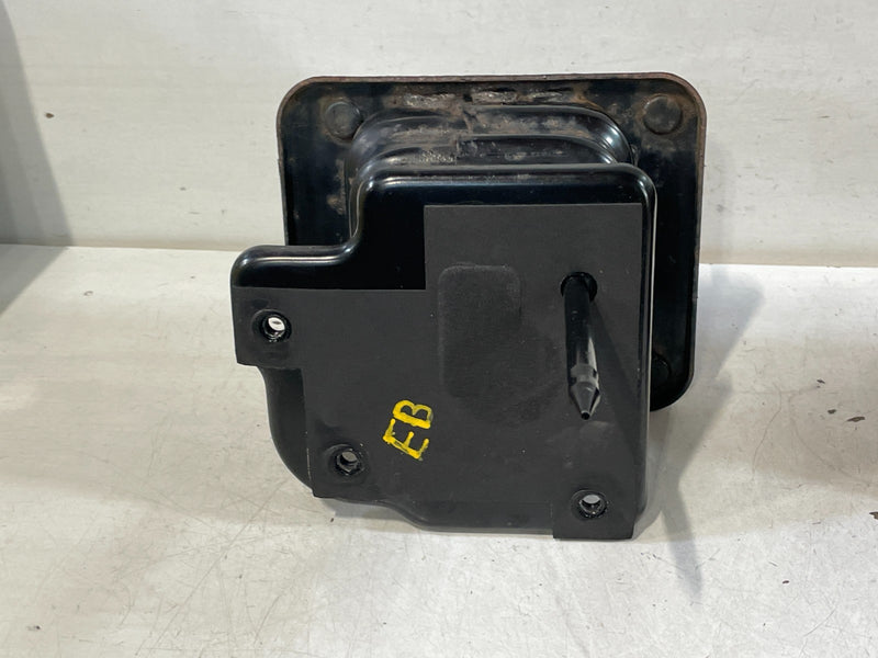 Load image into Gallery viewer, KIA STINGER REAR LH OR RH BUMPER REINFORCEMENT IMPACT BAR STAY BRACKET # 99615
