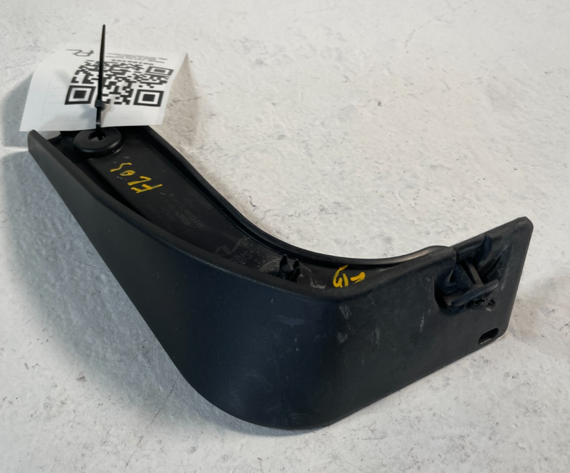 Load image into Gallery viewer, 2023 - 2025 KIA SPORTAGE FRONT LEFT SIDE MUD FLAP SPLASH GUARD SHIELD # 106568
