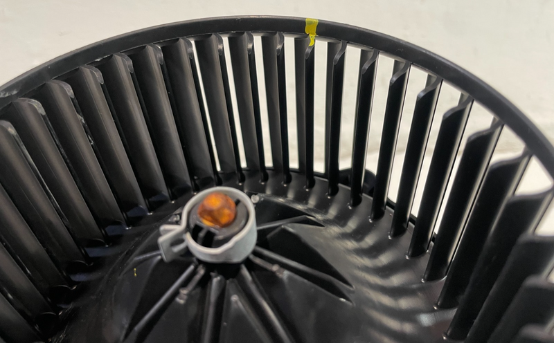 Load image into Gallery viewer, 2022-2025 HYUNDAI PALISADE FRONT DASH AC A/C HEATER BLOWER W/ FAN MOTOR # 105185
