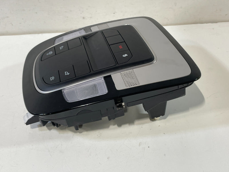 Load image into Gallery viewer, 21-23 HYUNDAI SANTA FE INTERIOR FRONT OVERHEAD ROOF MAP DOME LIGHT LAMP # 101926
