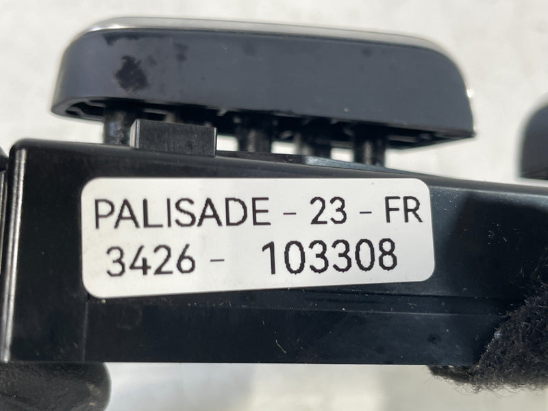 Load image into Gallery viewer, 23-25 HYUNDAI PALISADE FRONT RIGHT PASSENGER SIDE SEAT ADJUSTMENT SWITCH #103308
