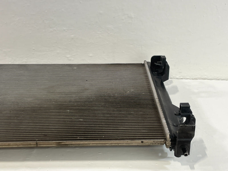 Load image into Gallery viewer, 2017 - 2022 NISSAN ROGUE SPORT RADIATOR ASSEMBLY AUTO TRANSMISSION 2.0L # 91642
