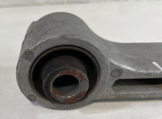 19-25 HYUNDAI PALISADE SANTA FE ENGINE MOTOR MOUNT TORQUE ARM ROLL ROD