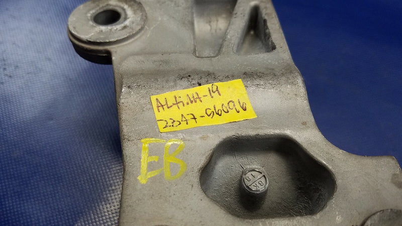 Load image into Gallery viewer, 19-20 NISSAN ALTIMA REAR TURBO ENGINE MOTOR MOUNTING STRUT BUFFER ASSEMBLY 56096
