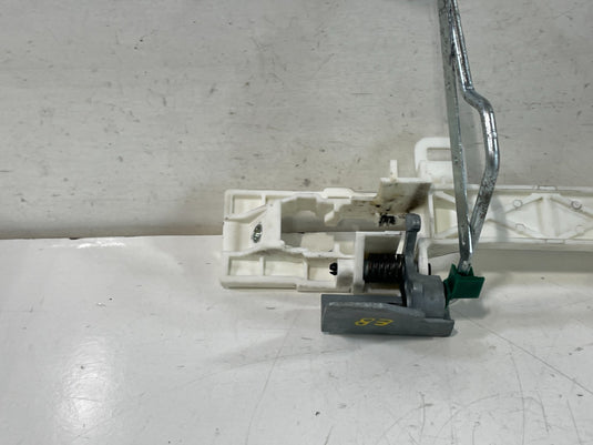 2014-2020 ACURA MDX REAR RIGHT SIDE EXTERIOR DOOR HANDLE BASE BRACKET