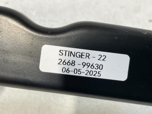 2018-2023 KIA STINGER AWD EXHAUST MUFFLER MOUNT SUPPORT BRACKET BLACK