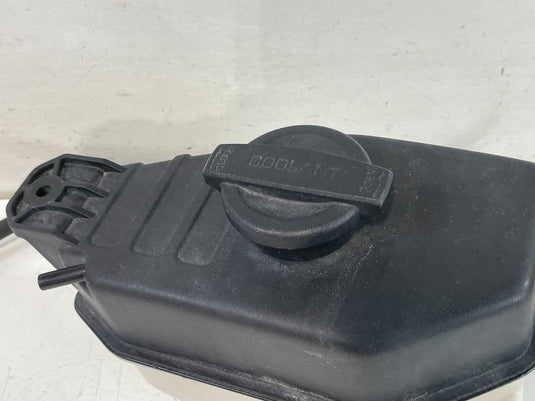 19-25 HYUNDAI PALISADE RADIATOR COOLANT RESERVOIR RECOVERY TANK BOTTLE 