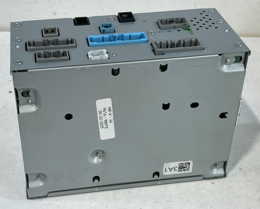23-25 HONDA HR-V AM FM RADIO CD PLAYER RECEIVER CONTROL MODULE UNIT