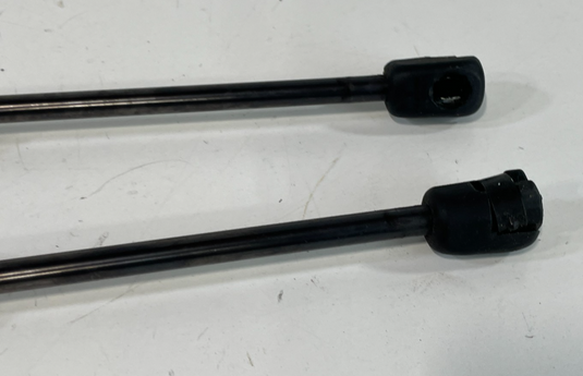 19-23 HYUNDAI SANTA FE LEFT & RIGHT SIDE HOOD BONNET LIFT SUPPORT PAIR