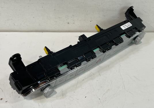 20-22 HYUNDAI PALISADE RADIO AUDIO MEDIA CONTROL SWITCH PANEL W/ NAV